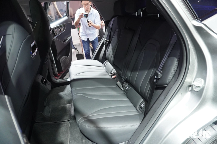 Omoda C5 - Ảnh 10.