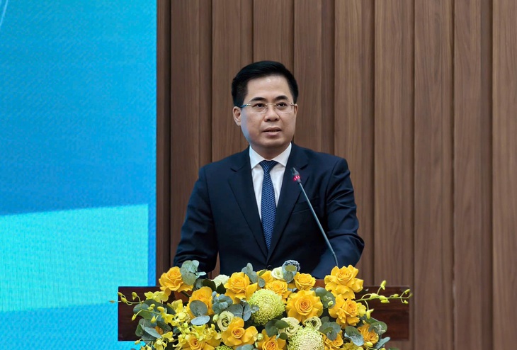 Chủ tịch HĐND và chủ tịch UBND tỉnh Quảng Ngãi tái đắc cử - Ảnh 3.