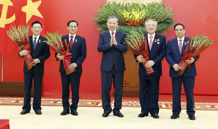 Tổng Bí thư - Ảnh 2.