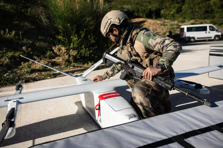 Bước đi mới trong mảng thiết bị không người lái của hãng xe Pháp Renaul - Ảnh 1. Renault - Ảnh 1.