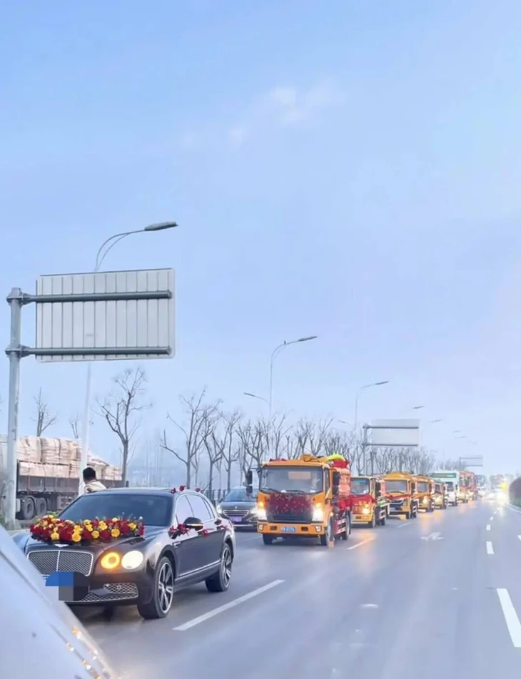 xe hút hầm cầu - Ảnh 7.