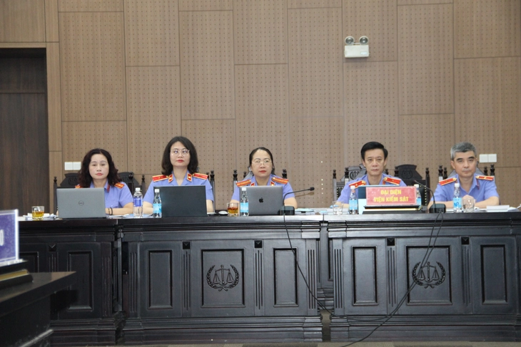 Cựu Cục phó bỏ trốn, vợ nộp lại hơn 6 tỉ chồng nhận hối lộ - Ảnh 3.