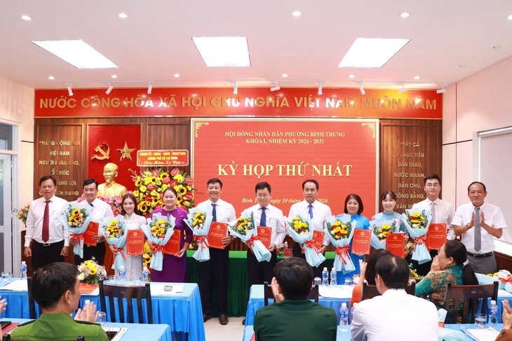 Bình Trưng: Phường cửa ngõ phía Đông TP.HCM hoàn thiện nhân sự sau bầu cử - Ảnh 1. Bình Trưng - Ảnh 1.