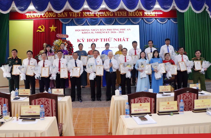 Các xã phường TP.HCM khu vực Bình Dương bầu nhân sự nhiệm kỳ 2026-2031 - Ảnh 1. TP.HCM - Ảnh 1.