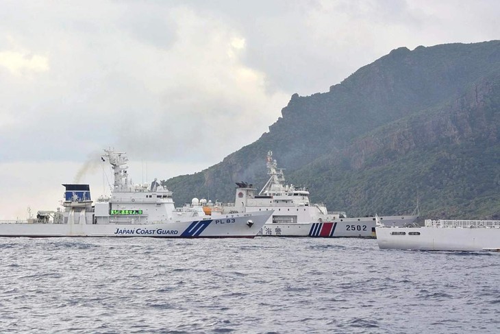 Nhật Bản phát hiện tàu Trung Quốc trong vùng đặc quyền kinh tế gần Senkaku/Điếu Ngư - Ảnh 1.
