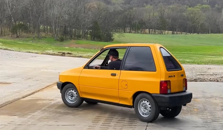 xe siêu mỏng - Ảnh 4.