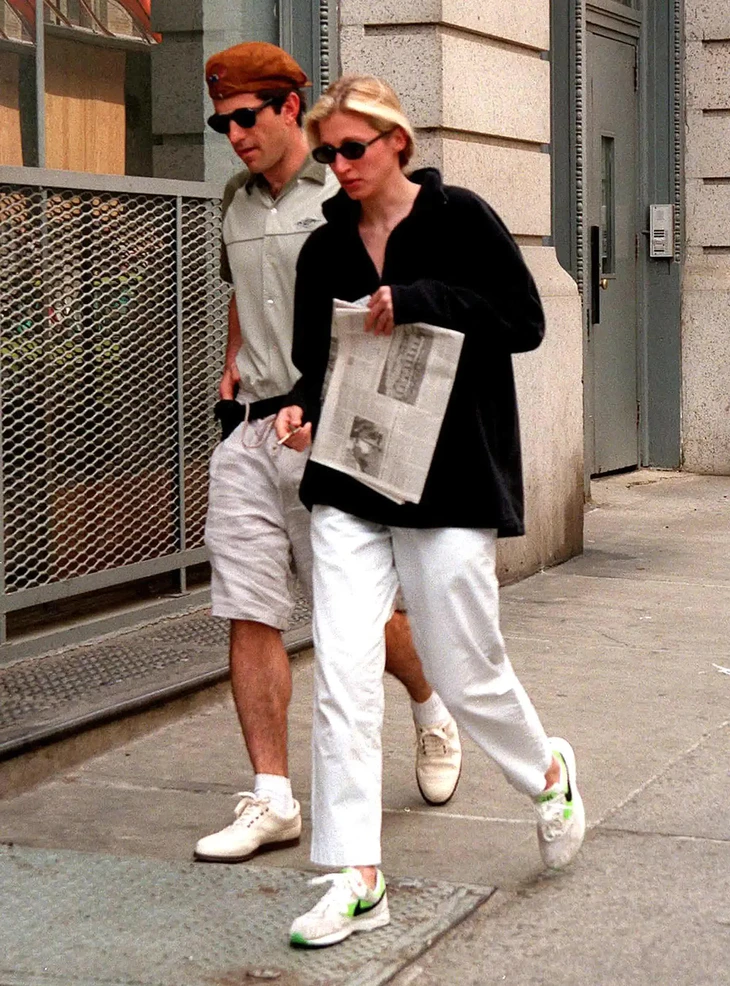 Carolyn Bessette Kennedy - Ảnh 4.