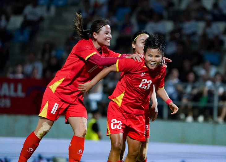 tuyển nữ Việt Nam - Ảnh 1.