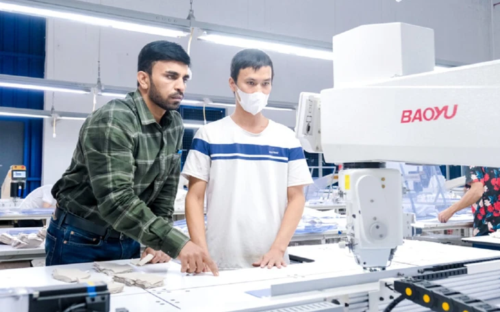 Thời của lao động gen Z: AI bùng nổ, cơ hội hay áp lực? - Ảnh 2.