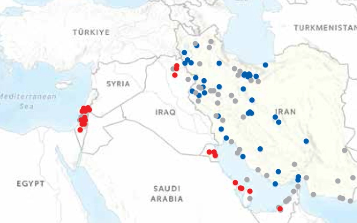 Iran tuyên bố đã tấn công tàu chở dầu Mỹ ở Vịnh Ba Tư - Ảnh 2.
