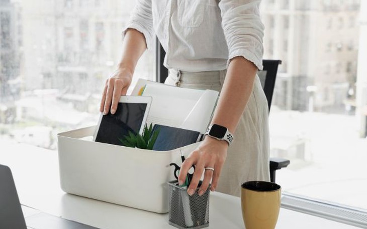 Tìm việc mới khi vẫn đi làm hay nghỉ hẳn mới bắt đầu lại? - Ảnh 2.