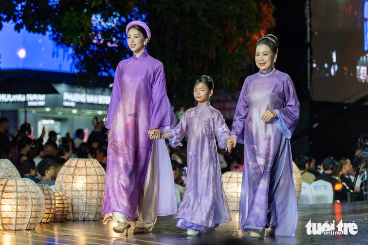 Lễ hội Áo dài - Ảnh 8.