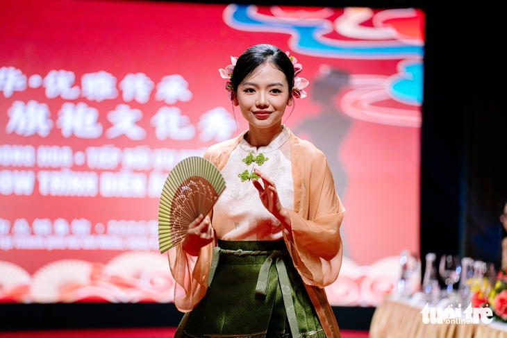 phụ nữ - Ảnh 7.