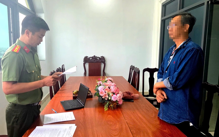 Bắt xe khách liên tỉnh chở 181 con khỉ, 16 con rái cá và 14 chim hồng hoàng - Ảnh 3.