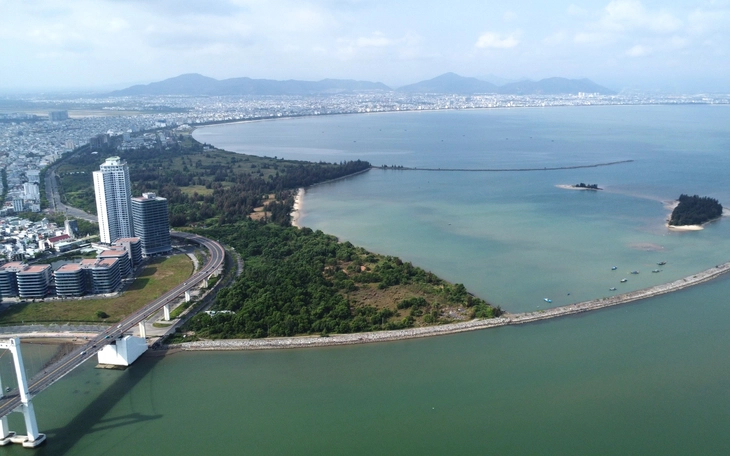 Đà Nẵng nghiên cứu mở rộng tuyến đường biển Nguyễn Tất Thành, Võ Nguyên Giáp - Ảnh 1.