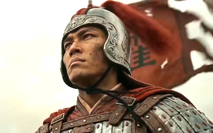 Hà Nhuận Đông tăng hơn 1 triệu người theo dõi nhờ Hán Sở truyền kỳ gây sốt trở lại - Ảnh 4.