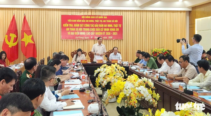 Phó chủ tịch Quốc hội kiểm tra công tác bầu cử tại An Giang - Ảnh 3.