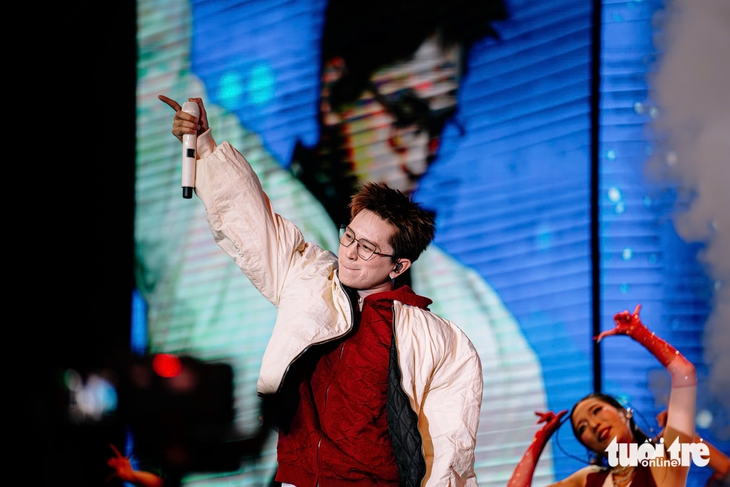 Đông Nhi - Ảnh 6.