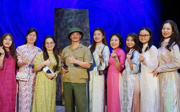 Khi phụ nữ vẫn phải nỗ lực gấp đôi - Ảnh 2.