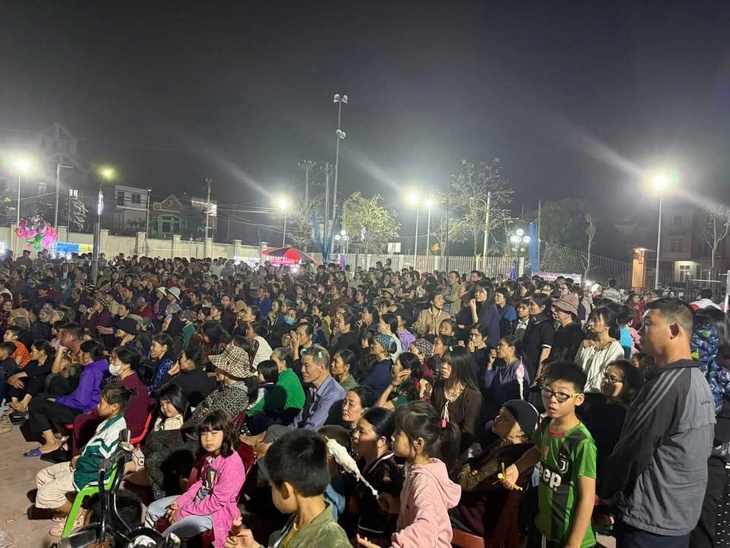 Đoàn nghệ thuật cải lương Vàm Cỏ - Ảnh 2.