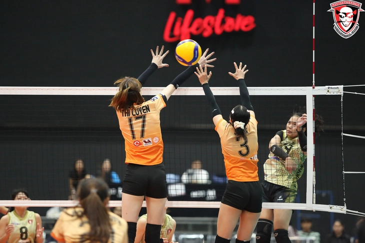 Cô gái Việt cao 1m95 tỏa sáng rực rỡ trong ngày ra mắt giải bóng chuyền Thái Lan - Ảnh 3.