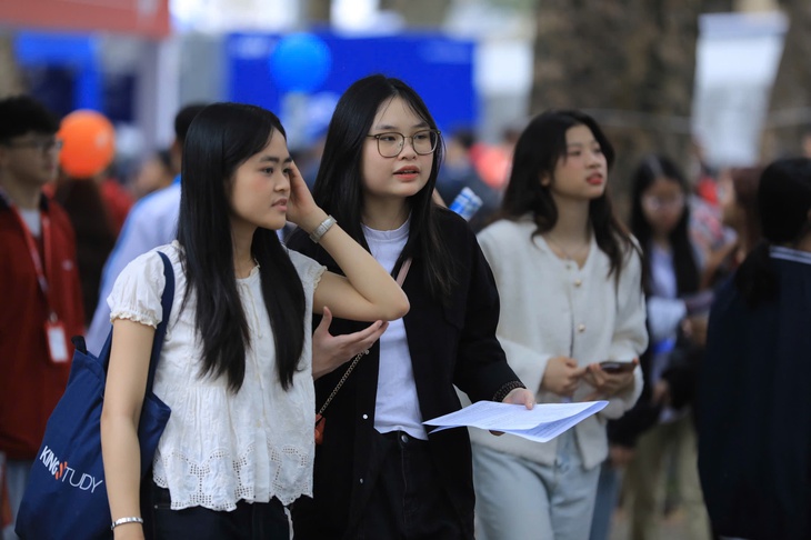 Ngày hội tư vấn tuyển sinh - Ảnh 13.