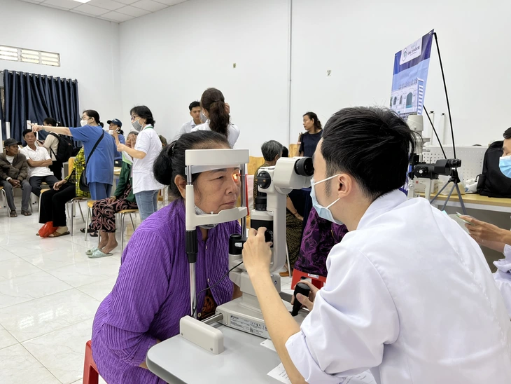 khám bệnh - Ảnh 3.