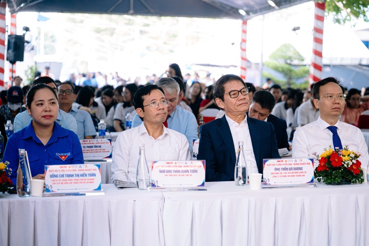 tuyển sinh - Ảnh 2.