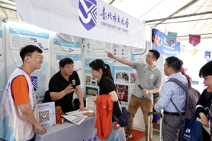 Đài Loan sẽ họp tìm giải pháp cho du học sinh Việt Nam vướng bằng tốt nghiệp THPT - Ảnh 1.