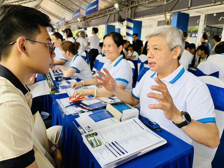 tuyển sinh - Ảnh 3.