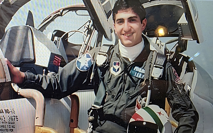 Lịch sử thăng trầm của Iran hiện đại - Kỳ cuối: Cuộc chiến quanh lá quốc kỳ - Ảnh 3.