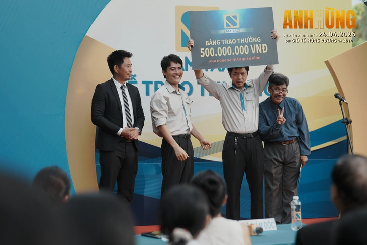 Hồng Ánh thẳng tay tát Thái Hòa trong 'Anh Hùng' - Ảnh 3.