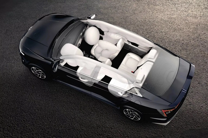 Hyundai Accent - Ảnh 11.