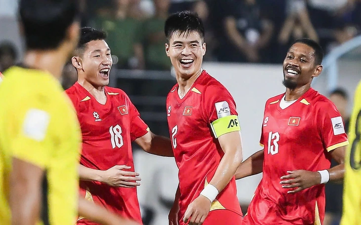 Hoàng Đức bị quá tải sau trận tuyển Việt Nam thắng Malaysia - Ảnh 3.