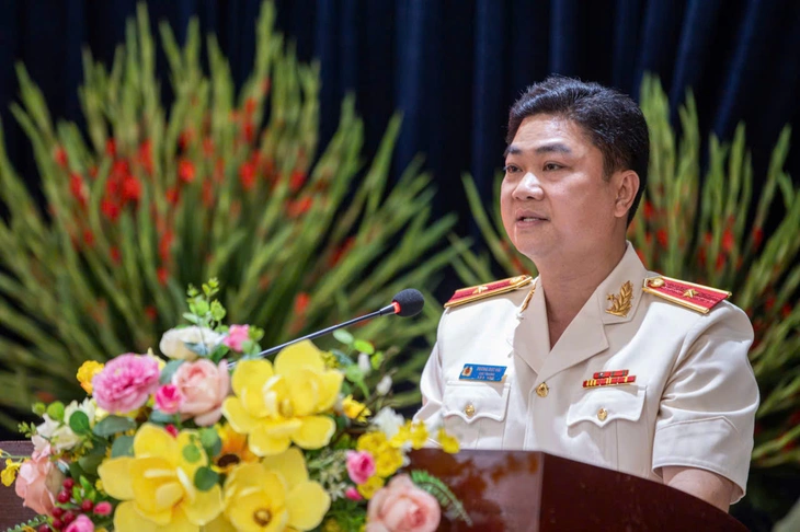Thiếu tướng Dương Đức Hải làm Cục trưởng Cục Cảnh sát Phòng cháy chữa cháy - Ảnh 2.