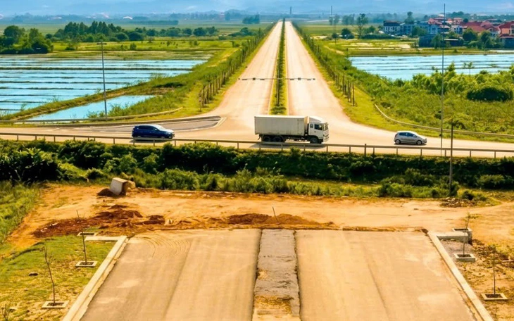 Bị công ty BOT tố phá taluy đường tránh Đồng Hới khi thi công nút giao, chủ đầu tư nói gì? - Ảnh 3.
