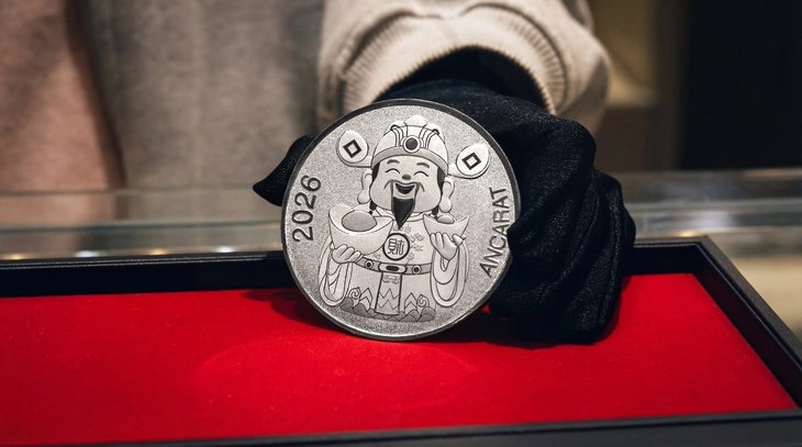 Giá vàng thế giới tăng mạnh, vượt 4.700 USD/ounce - Ảnh 2.