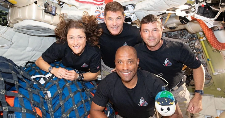 Artemis II: Vì sao tàu Orion đáp xuống đại dương khi trở về? - Ảnh 3.