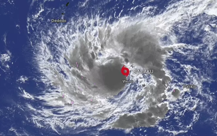 Bão Sinlaku có thể mạnh lên thành siêu bão - Ảnh 4.