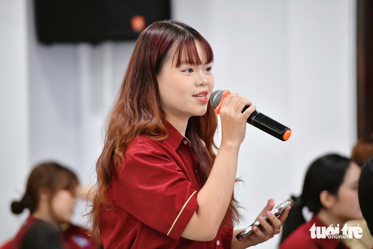 Chủ tịch Liên hiệp phát minh sáng chế Pháp giao lưu với sinh viên học tại báo Tuổi Trẻ - Ảnh 2.