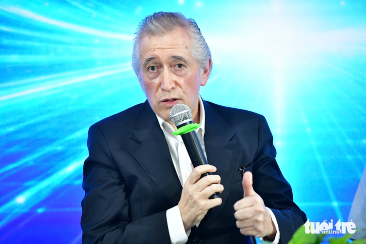 Sinh viên Nguyễn Tất Thành giao lưu cùng doanh nhân Pháp tại báo Tuổi Trẻ - Ảnh 3.