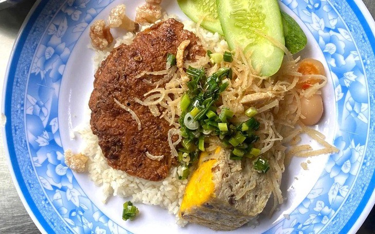 7 loại thực phẩm làm cơn căng thẳng trở nên tồi tệ hơn - Ảnh 2.
