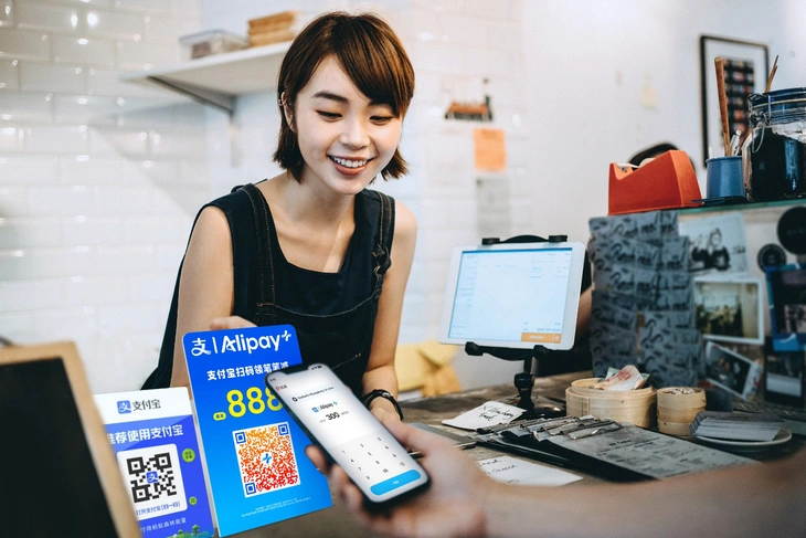 Dùng VCB Digibank quét QR thanh toán tại hơn 50 quốc gia - Ảnh 2.