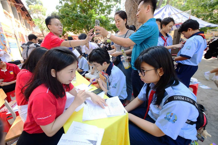 tuyển sinh - Ảnh 2.