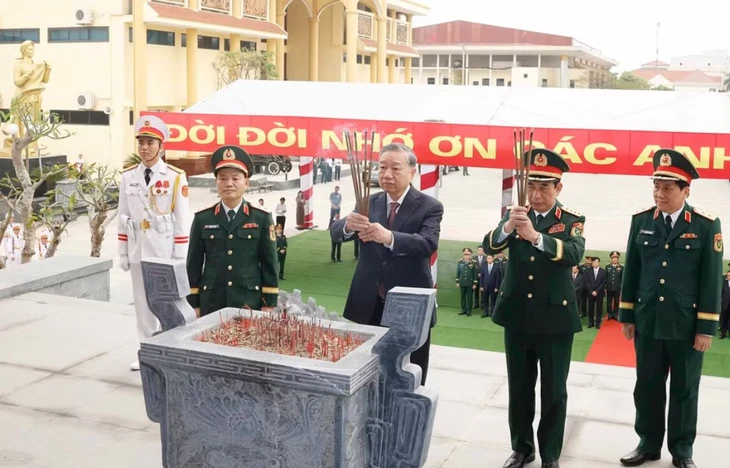 Tổng Bí thư - Ảnh 2.