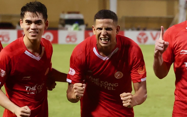 Thể Công - Viettel thắng chật vật Thanh Hóa trong ngày HLV Popov bị thẻ đỏ - Ảnh 3.