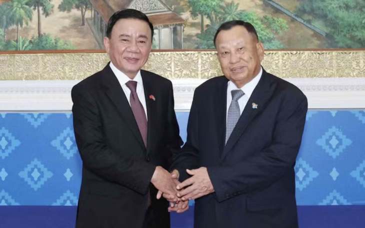 Thường trực Ban Bí thư Trần Cẩm Tú hội kiến Thủ tướng Campuchia Hun Manet - Ảnh 1.