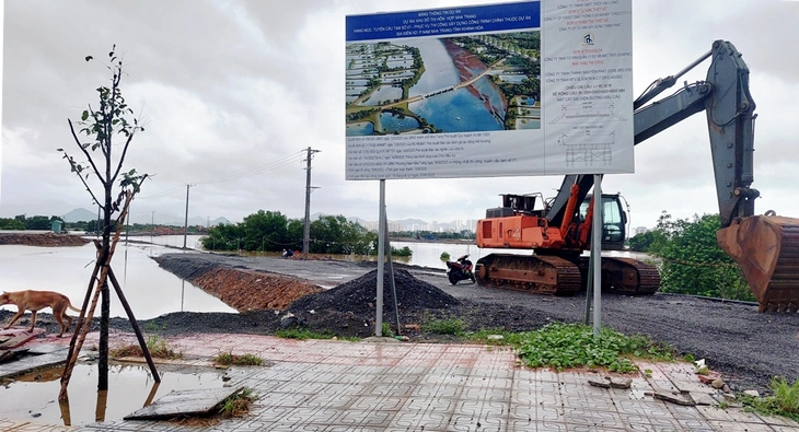 Xử lý nghiêm môi giới đưa thông tin sai sự thật về bất động sản Khánh Hòa - Ảnh 1.