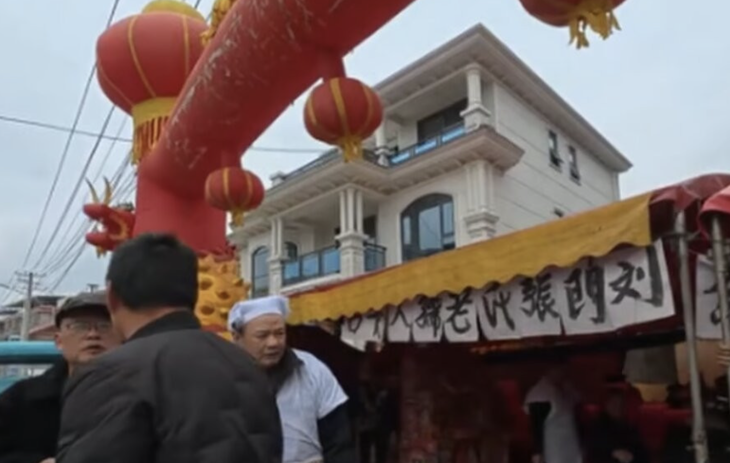 đám tang - Ảnh 1.