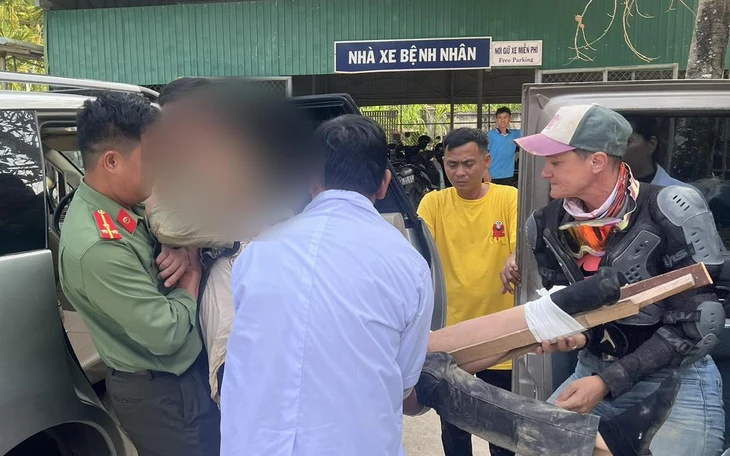 Lâm Đồng siết quản lý du khách nước ngoài thuê xe máy sau nhiều vụ vi phạm, tai nạn - Ảnh 2.